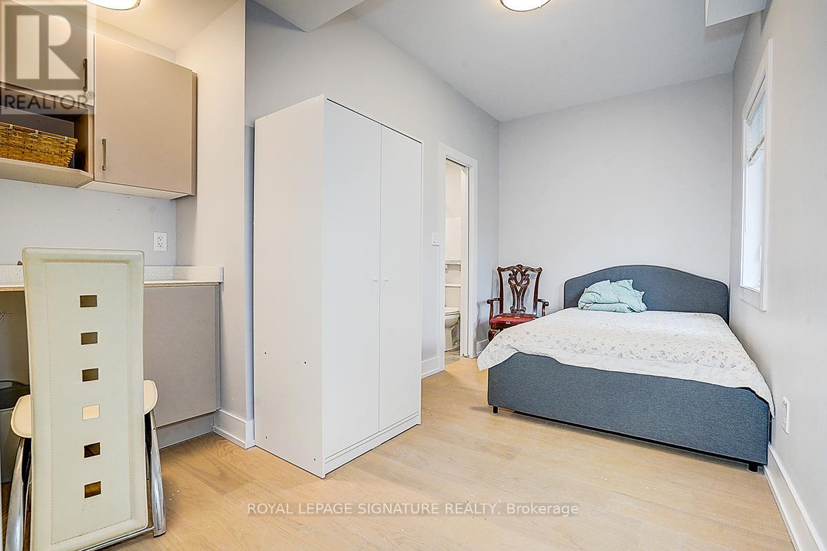 2 - 252 Annette Street, Toronto, Ontario  M6P 1R1 - Photo 20 - W13214234