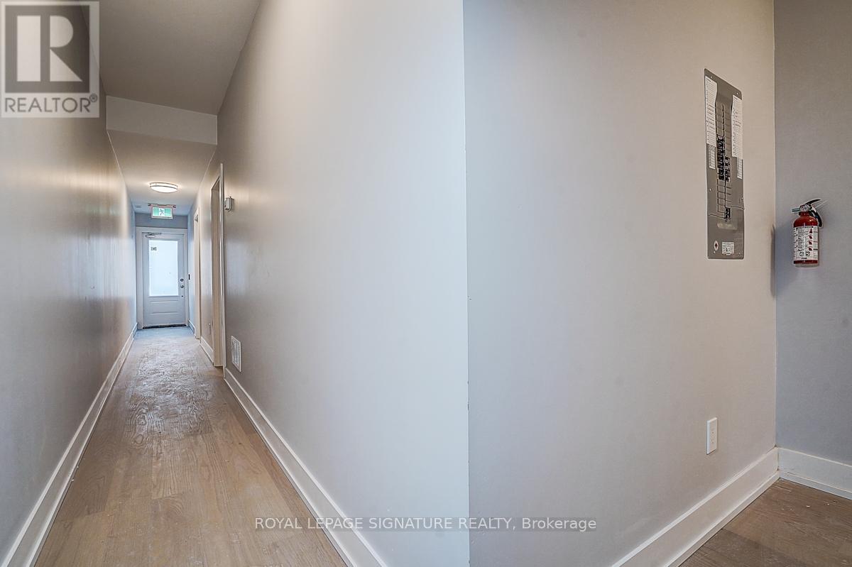 4 - 252 Annette Street, Toronto, Ontario  M6P 1R1 - Photo 10 - W13214332