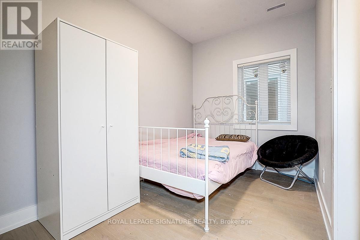 2 - 252 Annette Street, Toronto, Ontario  M6P 1R1 - Photo 17 - W13214234