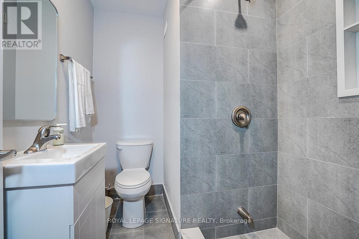 4 - 252 Annette Street, Toronto, Ontario  M6P 1R1 - Photo 9 - W13214332