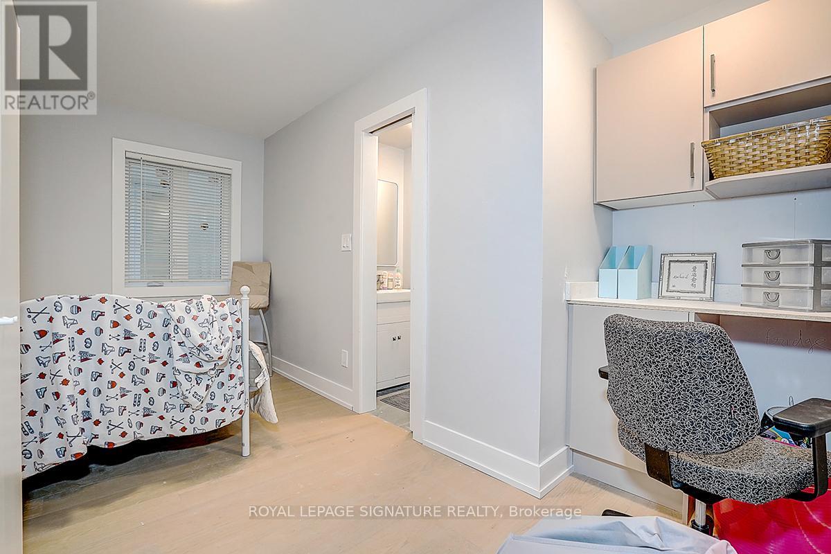 1 - 252 Annette Street, Toronto, Ontario  M6P 1R1 - Photo 15 - W13214210