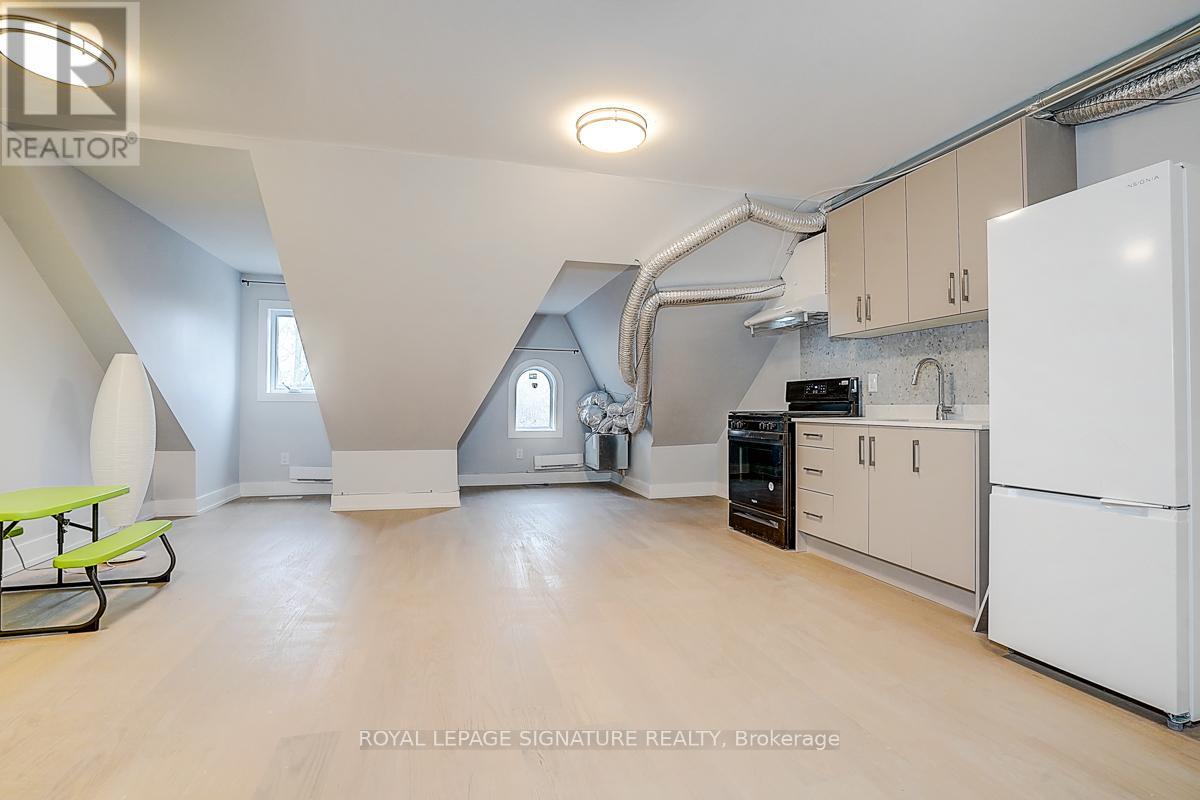 5 - 252 Annette Street, Toronto, Ontario  M6P 1R1 - Photo 9 - W13214258