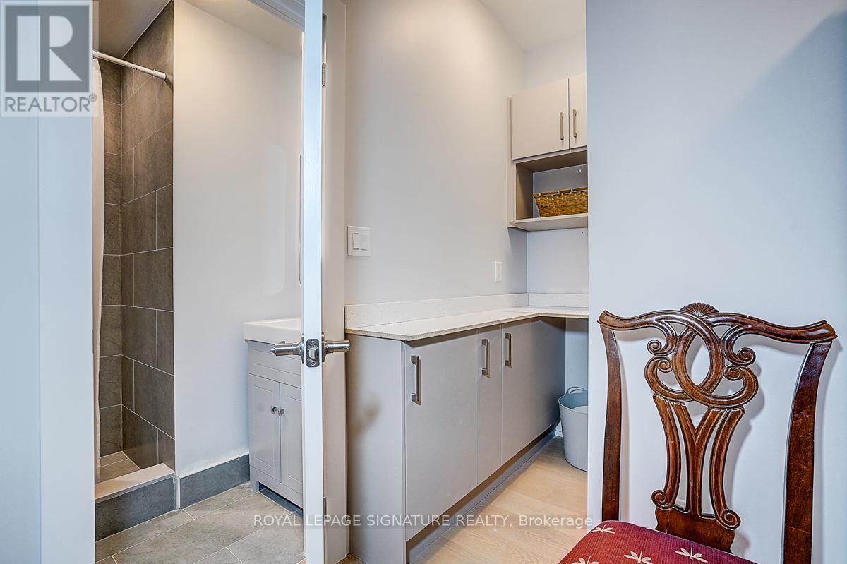 4 - 252 Annette Street, Toronto, Ontario  M6P 1R1 - Photo 12 - W13214332