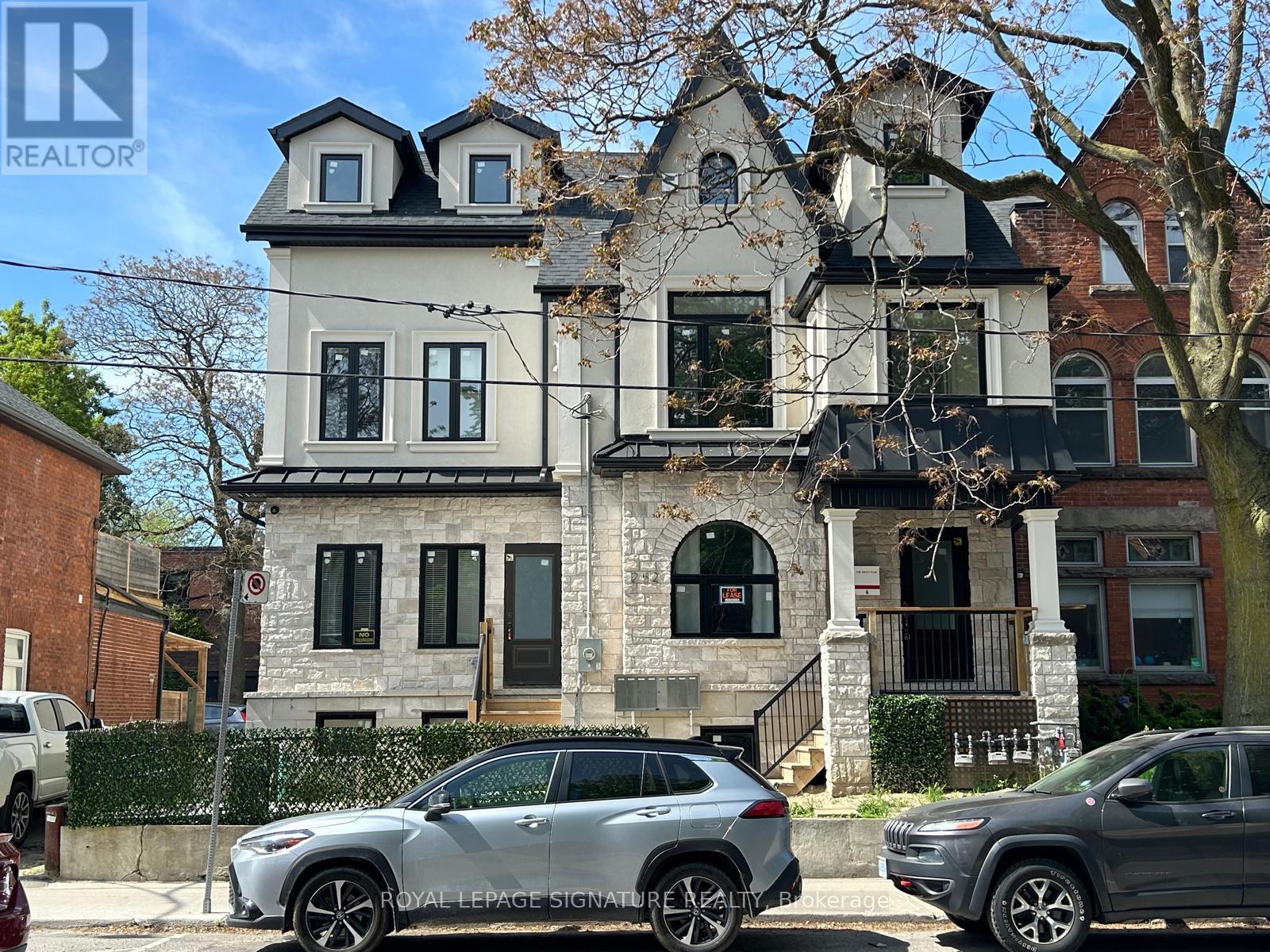 4 - 252 Annette Street, Toronto, Ontario  M6P 1R1 - Photo 21 - W13214332