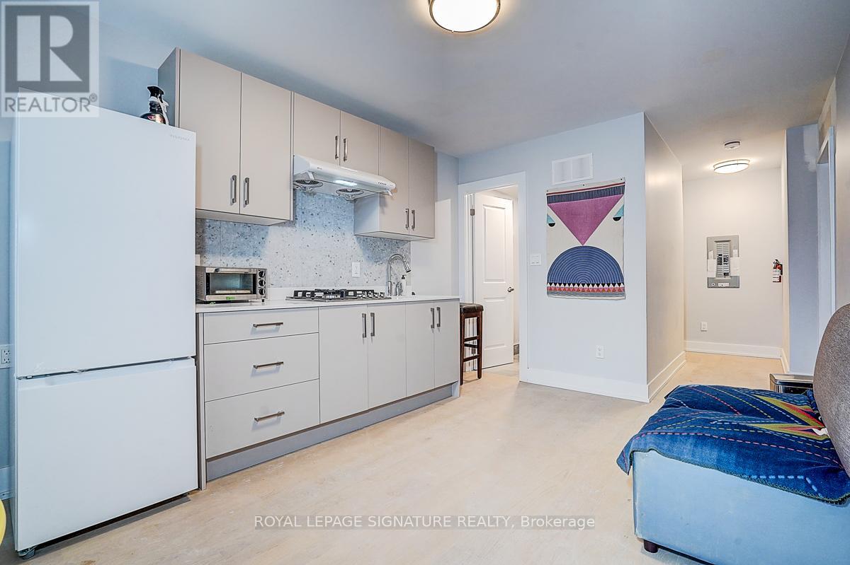 3 - 252 Annette Street, Toronto, Ontario  M6P 1R1 - Photo 7 - W13214272