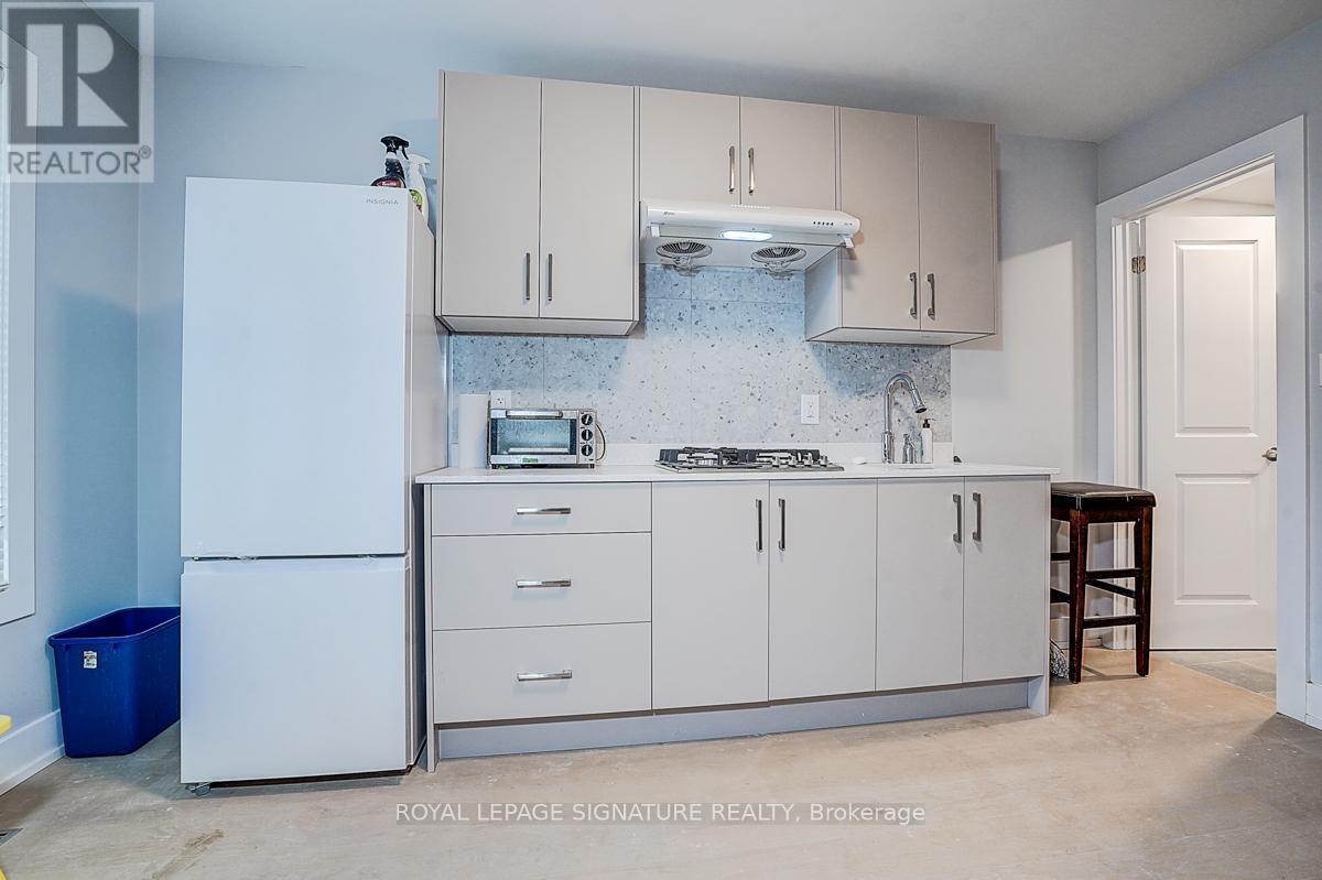 3 - 252 Annette Street, Toronto, Ontario  M6P 1R1 - Photo 8 - W13214272