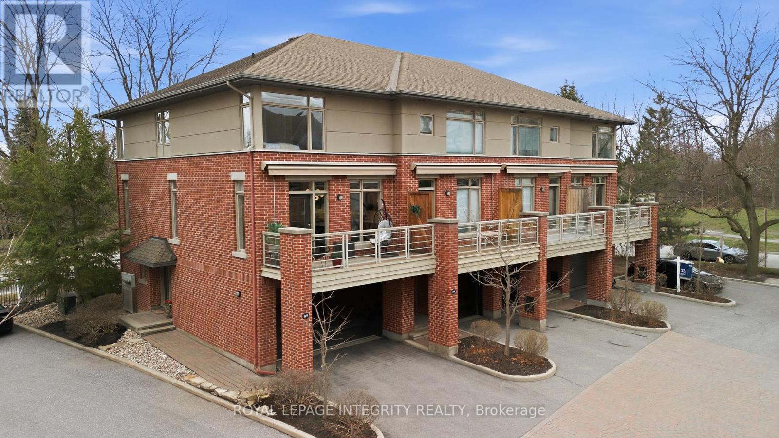 57 CALLAGHAN PRIVATE, Ottawa, Ontario