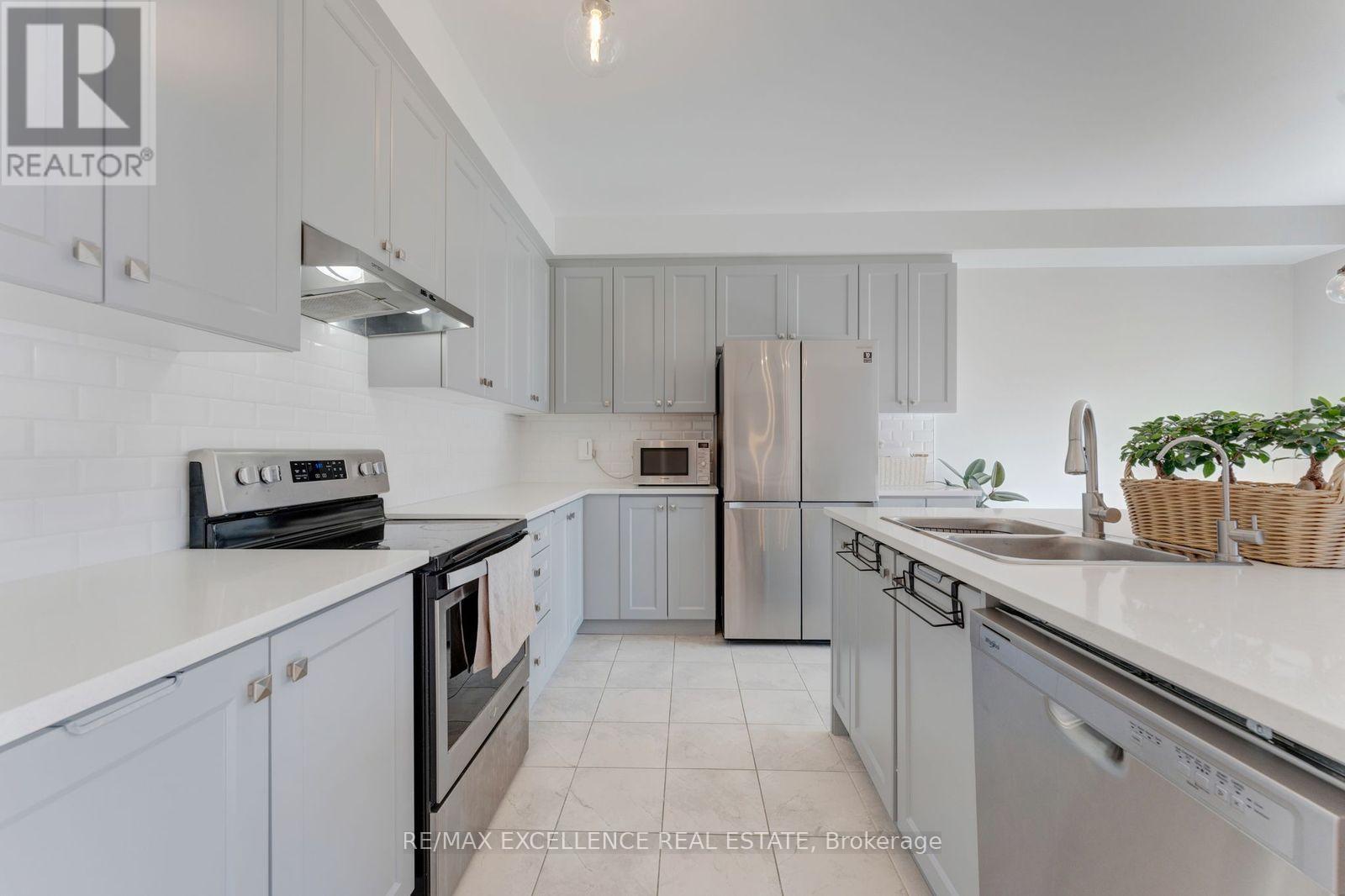 571 Bedi Drive, Woodstock, Ontario  N4T 0P1 - Photo 12 - X13204614