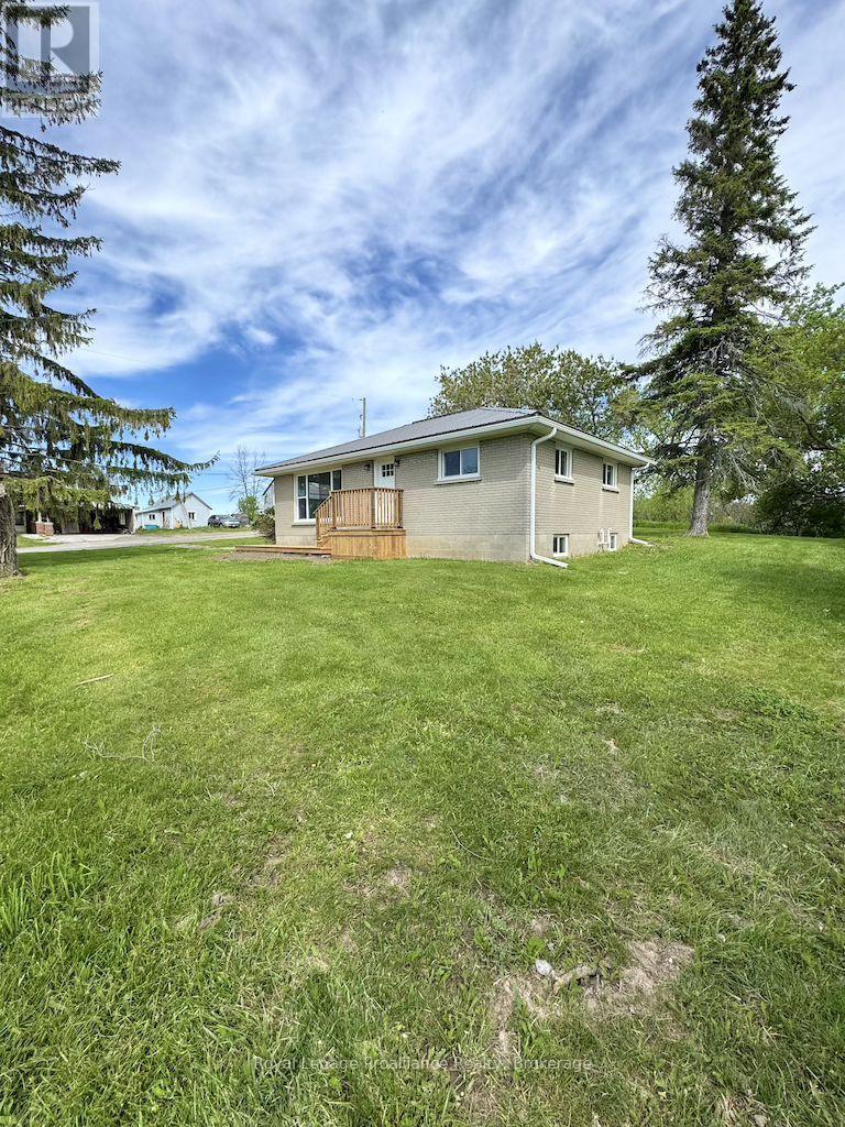 886d Grills Road, Quinte West, Ontario  K8N 4Z5 - Photo 2 - X13216584