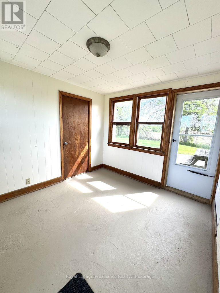 886d Grills Road, Quinte West, Ontario  K8N 4Z5 - Photo 4 - X13216584