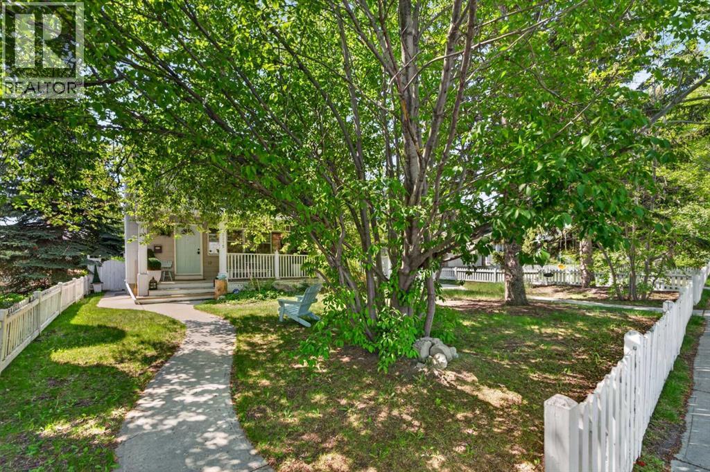 2275 Flanders Avenue SW, Calgary, Alberta T2T 5K9 - Photo 2 - A2313466