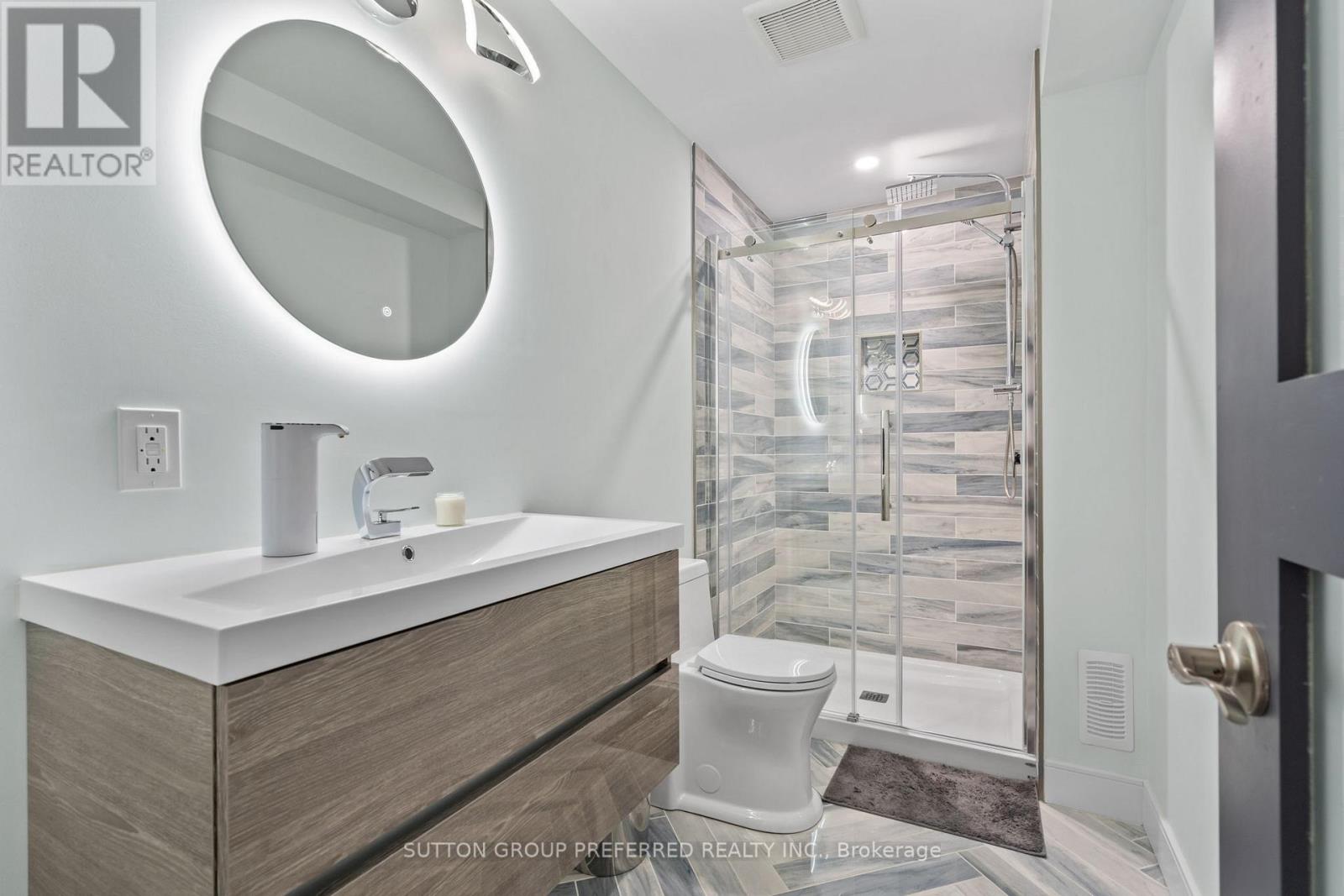 1076 Silverfox Drive, London North, Ontario  N6G 0G2 - Photo 37 - X13216406
