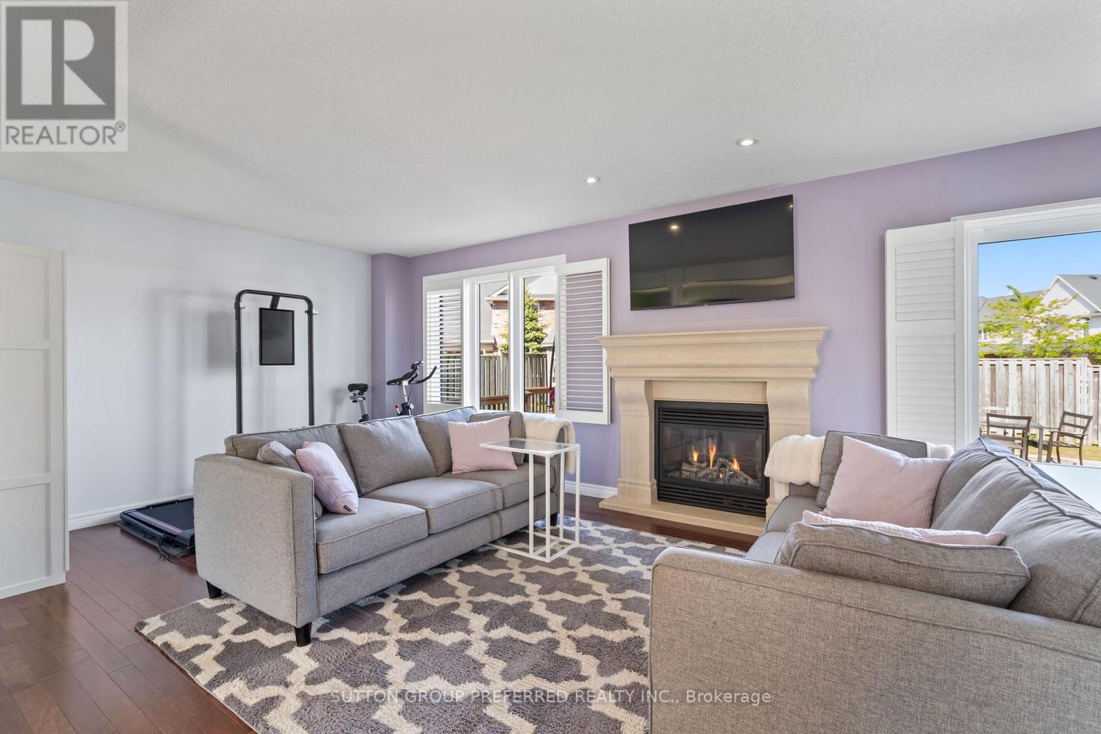 1076 Silverfox Drive, London North, Ontario  N6G 0G2 - Photo 8 - X13216406