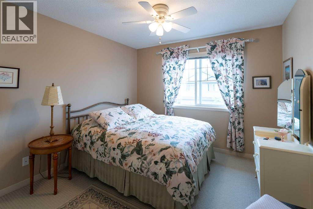 22 Rockyvalley Villas NW, Calgary, Alberta  T3G 5X3 - Photo 16 - A2314192