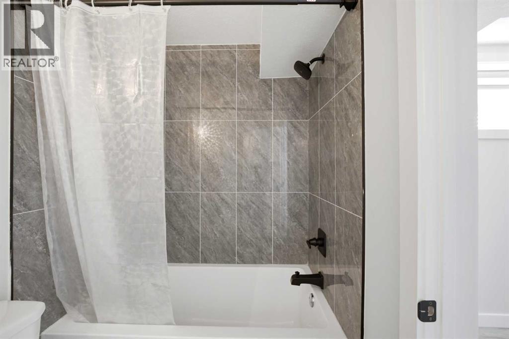 1153 Chinook Gate Bay Sw, Airdrie, Alberta  T4B 5J1 - Photo 30 - A2315700
