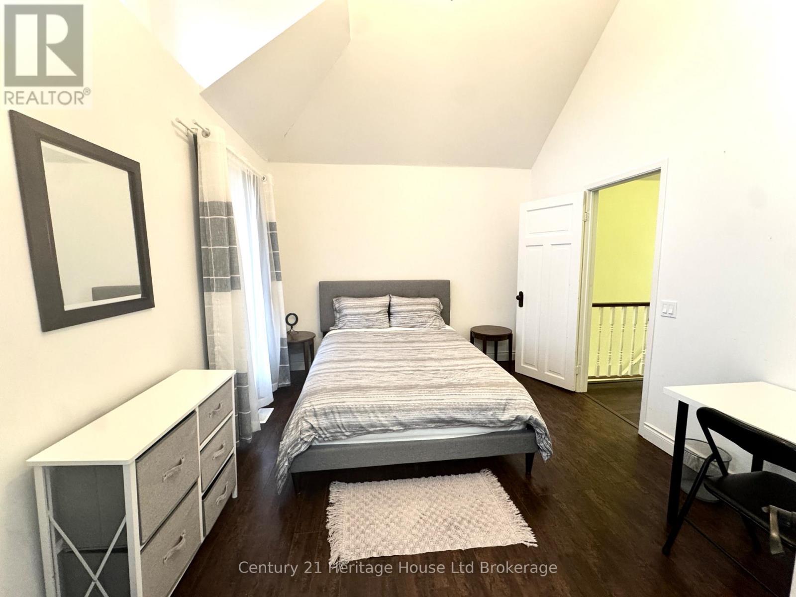 5138 Willmott Street, Niagara Falls, Ontario L2E 2A3 - Photo 21 - X12852758