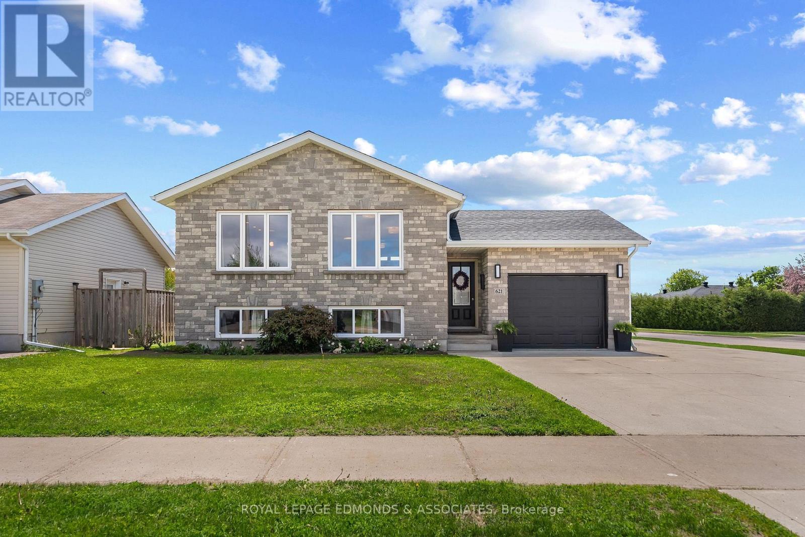 621 Johnston Crescent, Pembroke, Ontario K8A 0C3 - Photo 3 - X13216546