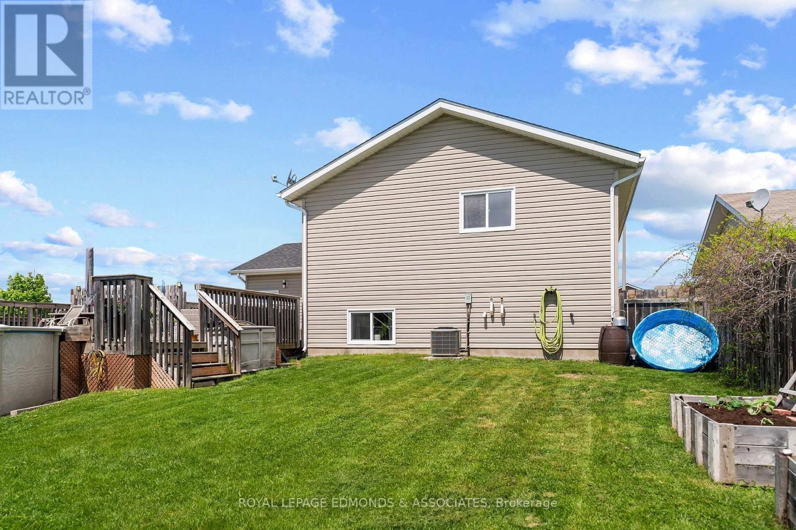 621 Johnston Crescent, Pembroke, Ontario K8A 0C3 - Photo 40 - X13216546