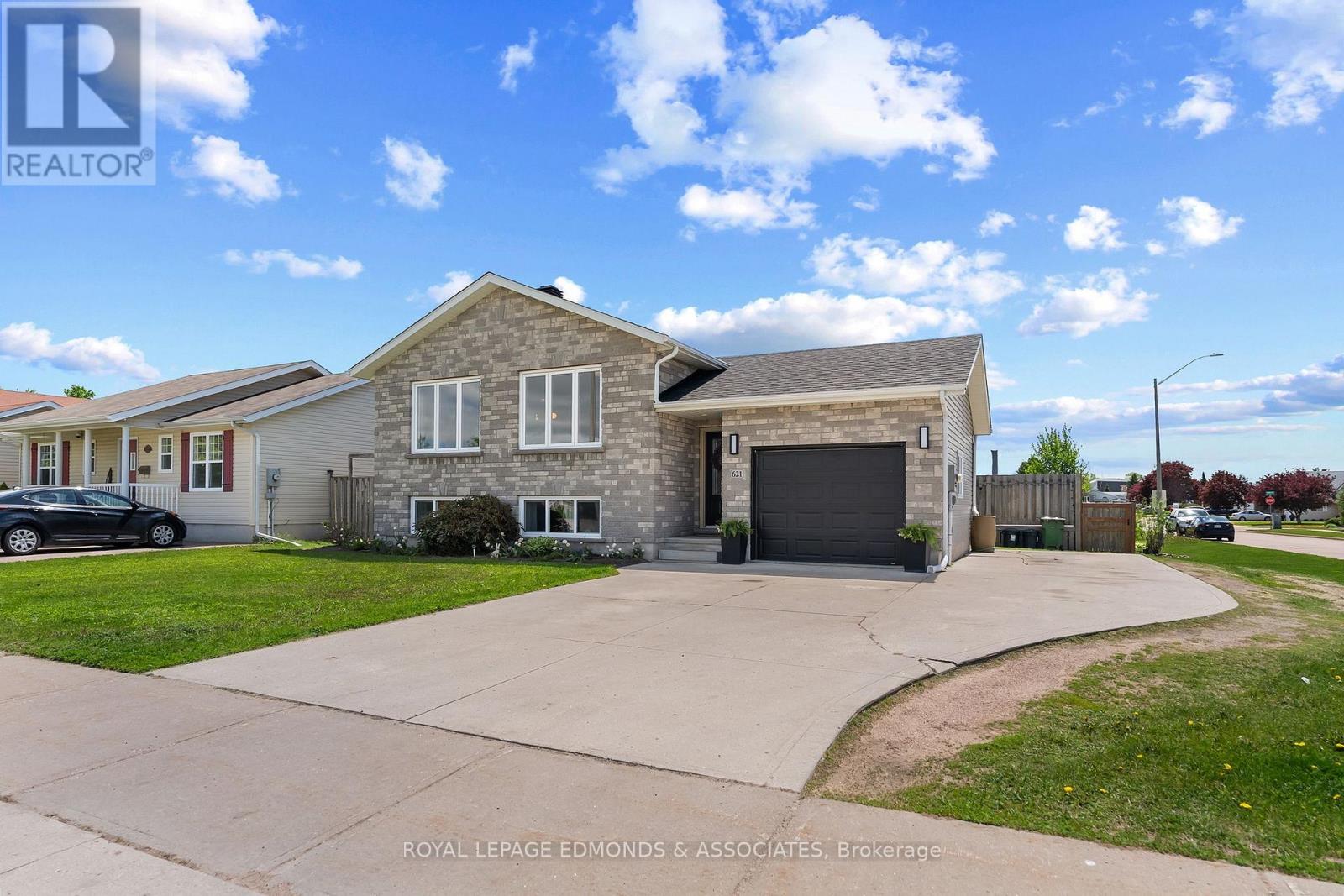 621 Johnston Crescent, Pembroke, Ontario K8A 0C3 - Photo 5 - X13216546