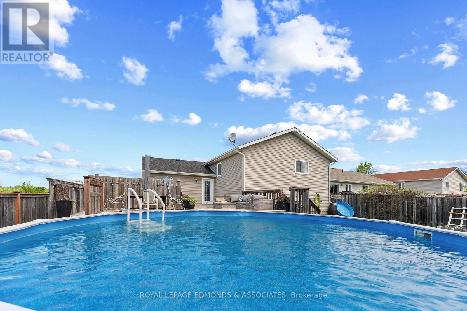 621 Johnston Crescent, Pembroke, Ontario K8A 0C3 - Photo 7 - X13216546