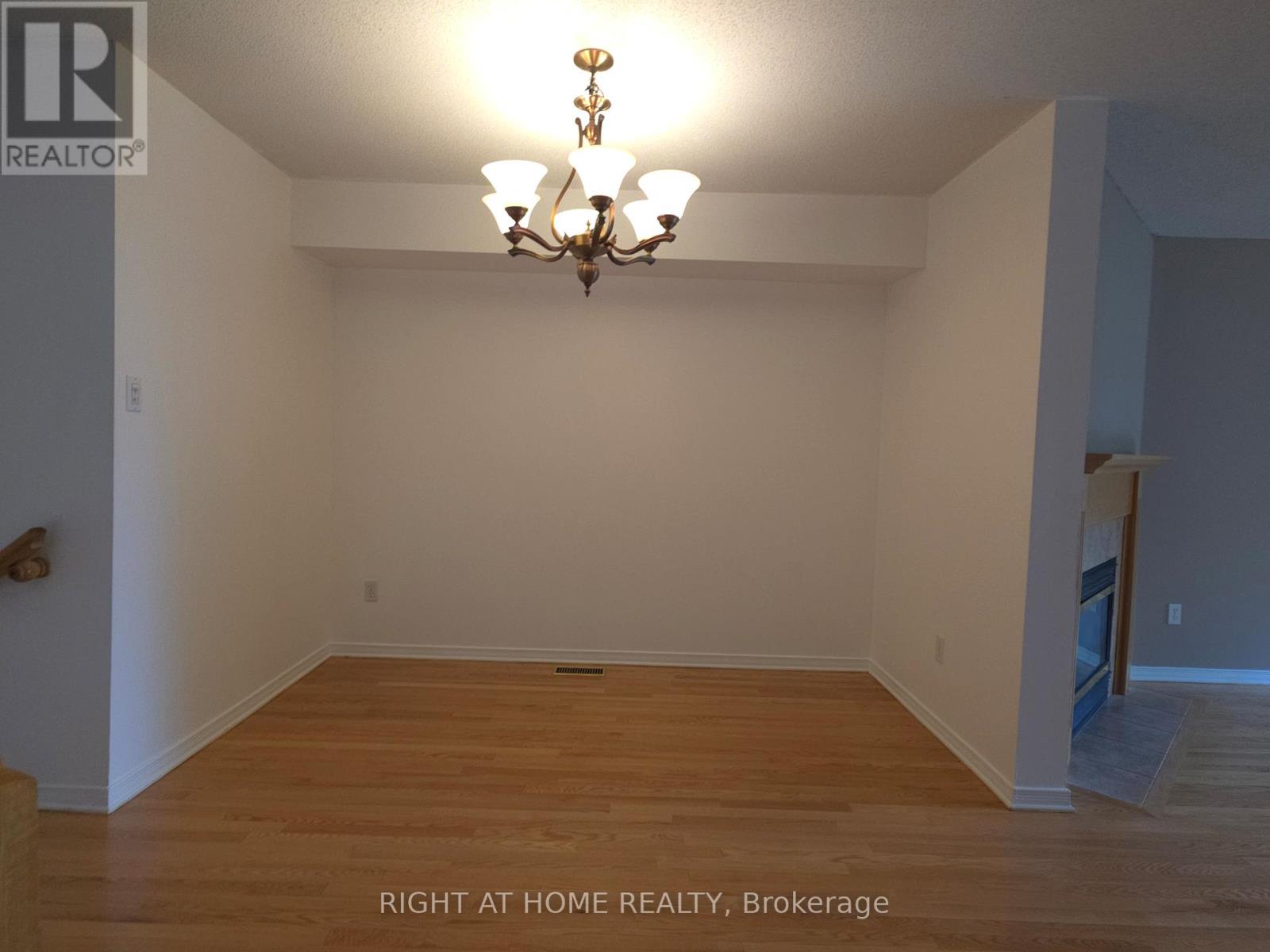 142 Lilibet Cres Crescent E, Ottawa, Ontario K1V 2A1 - Photo 4 - X13216372