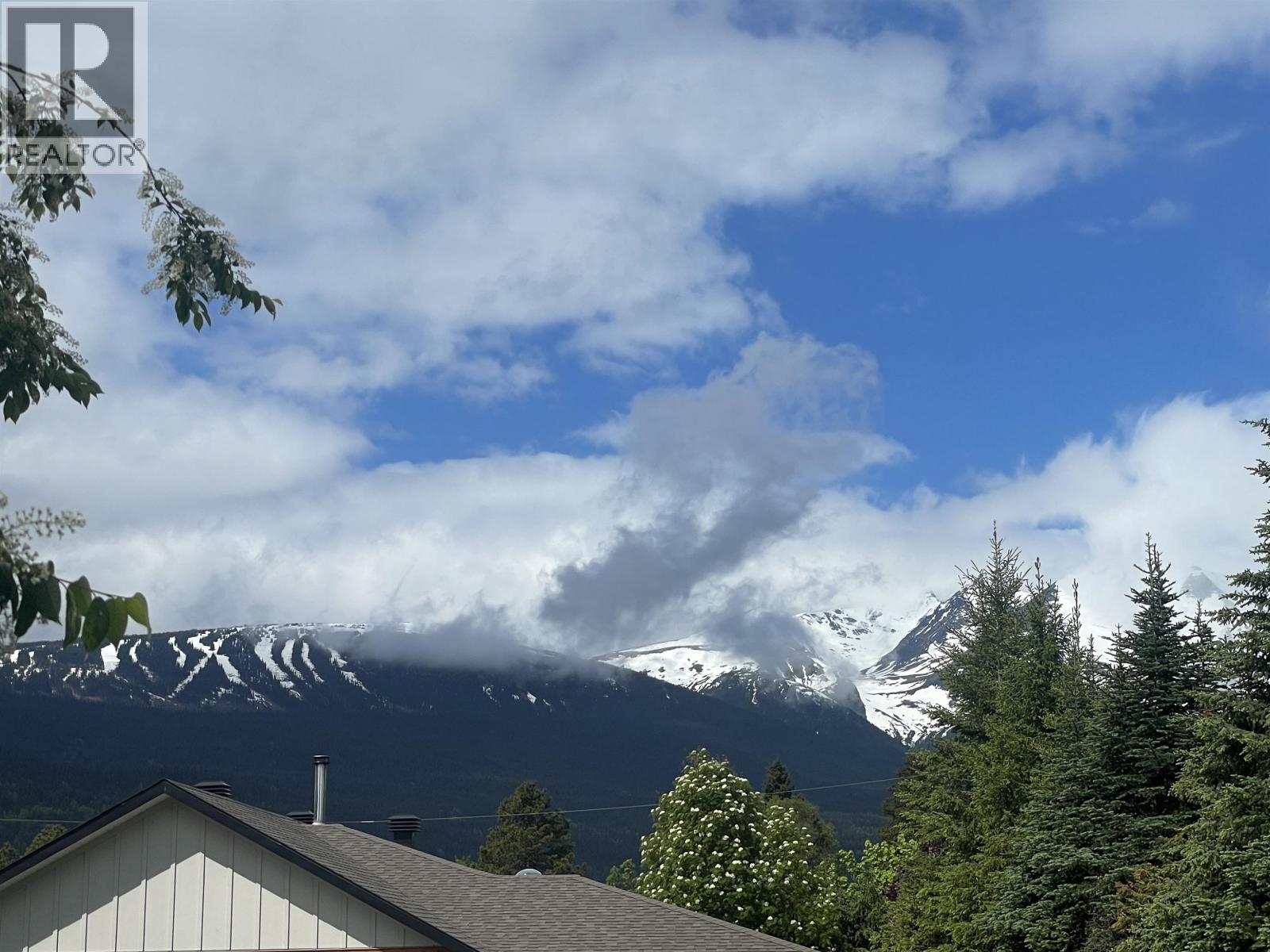 3650 Eighteenth Avenue, Smithers, British Columbia  V0J 2N0 - Photo 36 - R3129590