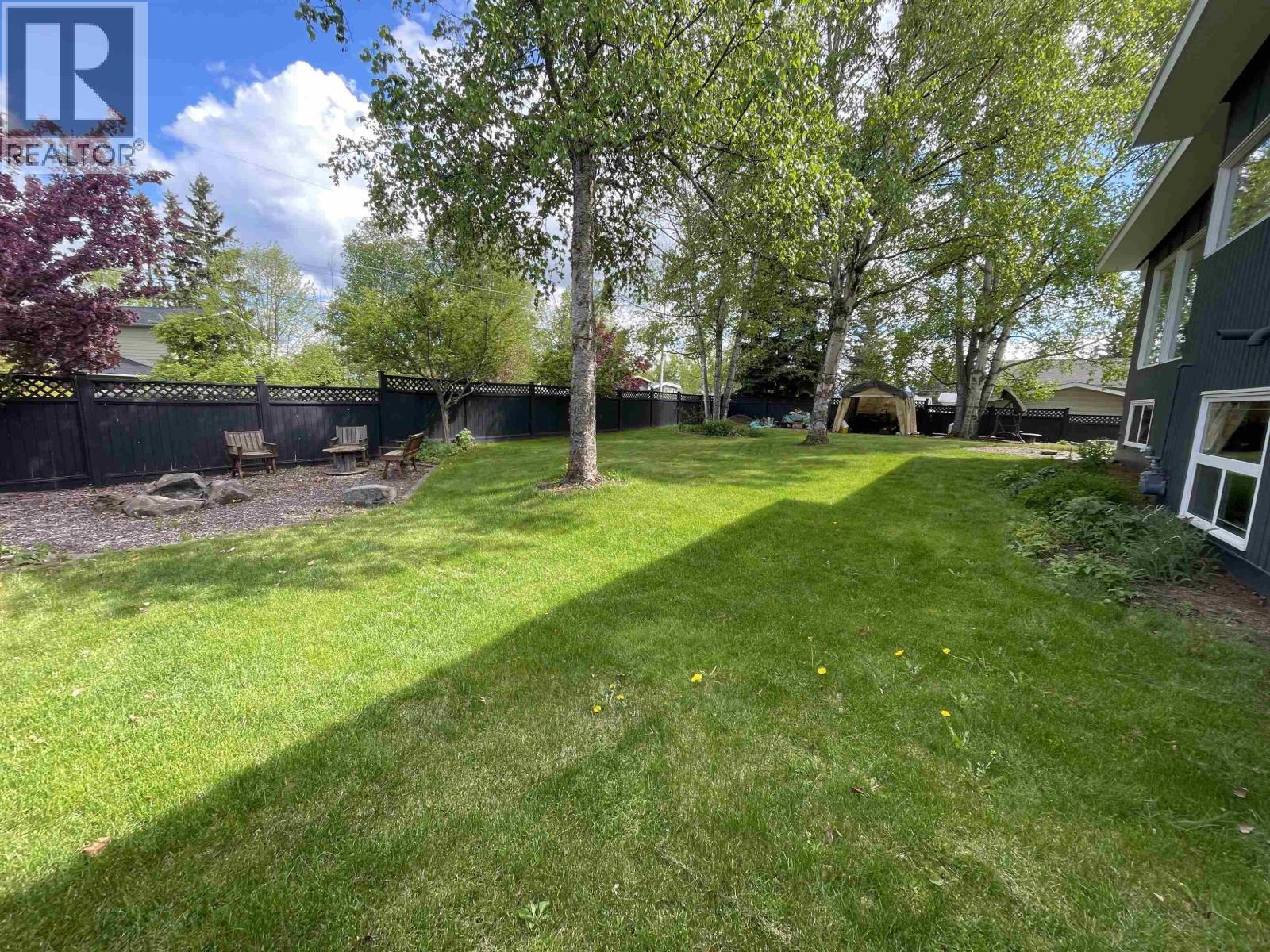 3650 Eighteenth Avenue, Smithers, British Columbia  V0J 2N0 - Photo 34 - R3129590