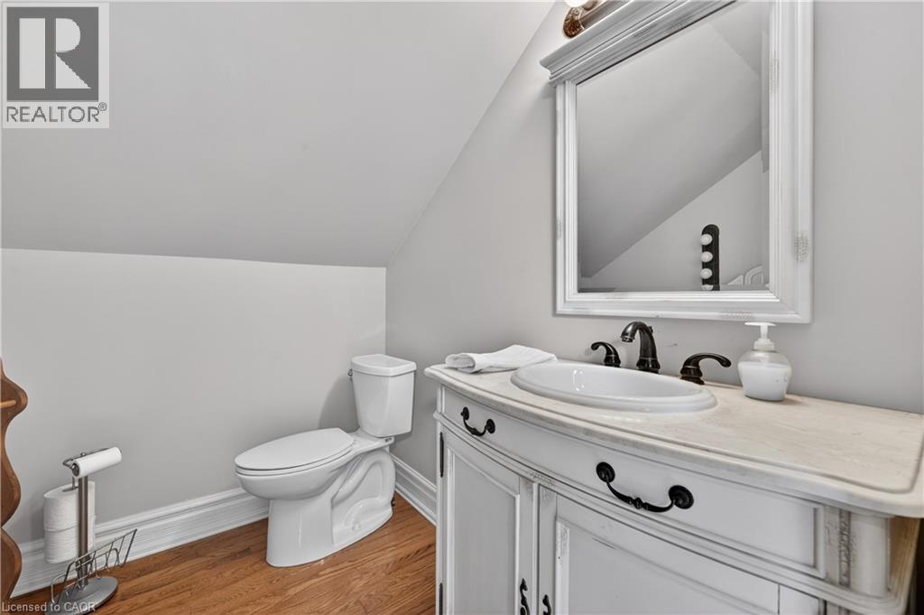 136 Mountain Street, Grimsby, Ontario  L3M 4E7 - Photo 25 - 40834881