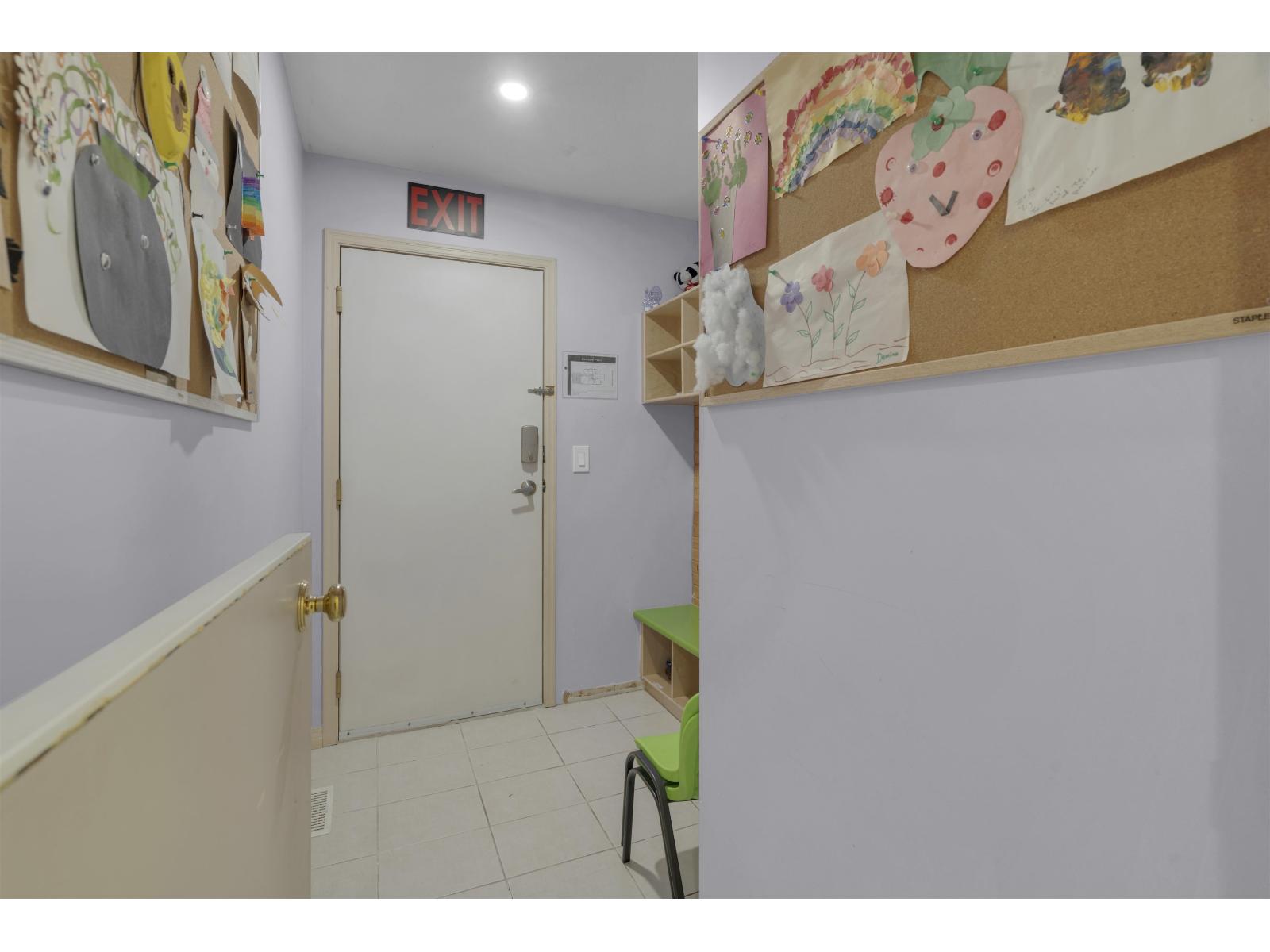 17209 62a Ave, Surrey, British Columbia  V3S 6V6 - Photo 21 - R3126464