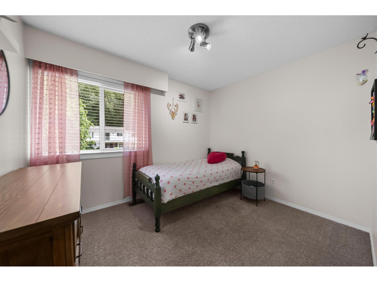 35061 High Drive, Abbotsford, British Columbia  V2S 2X7 - Photo 22 - R3129101