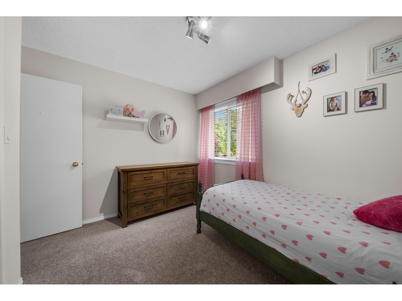 35061 High Drive, Abbotsford, British Columbia  V2S 2X7 - Photo 23 - R3129101