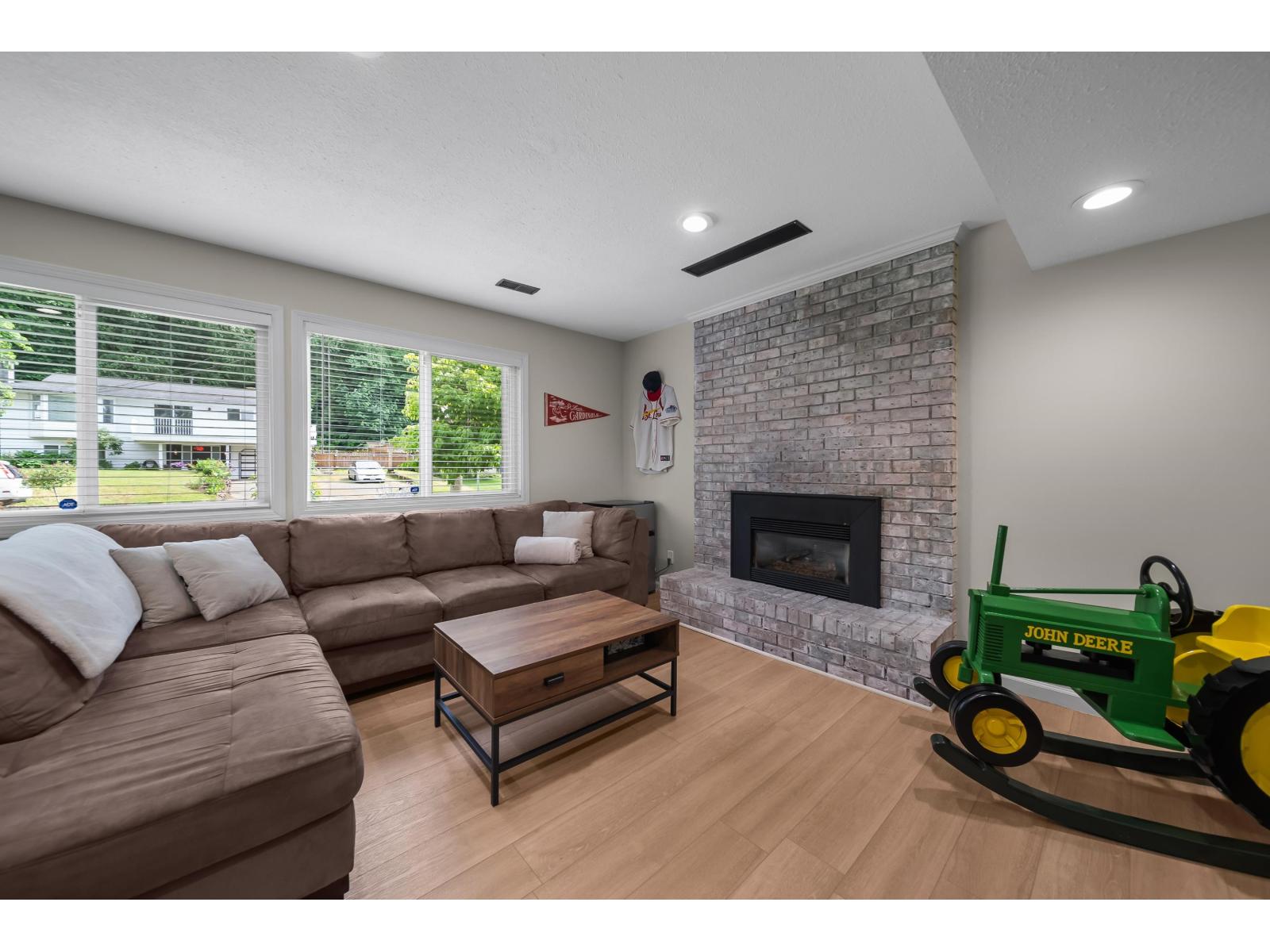35061 High Drive, Abbotsford, British Columbia  V2S 2X7 - Photo 25 - R3129101