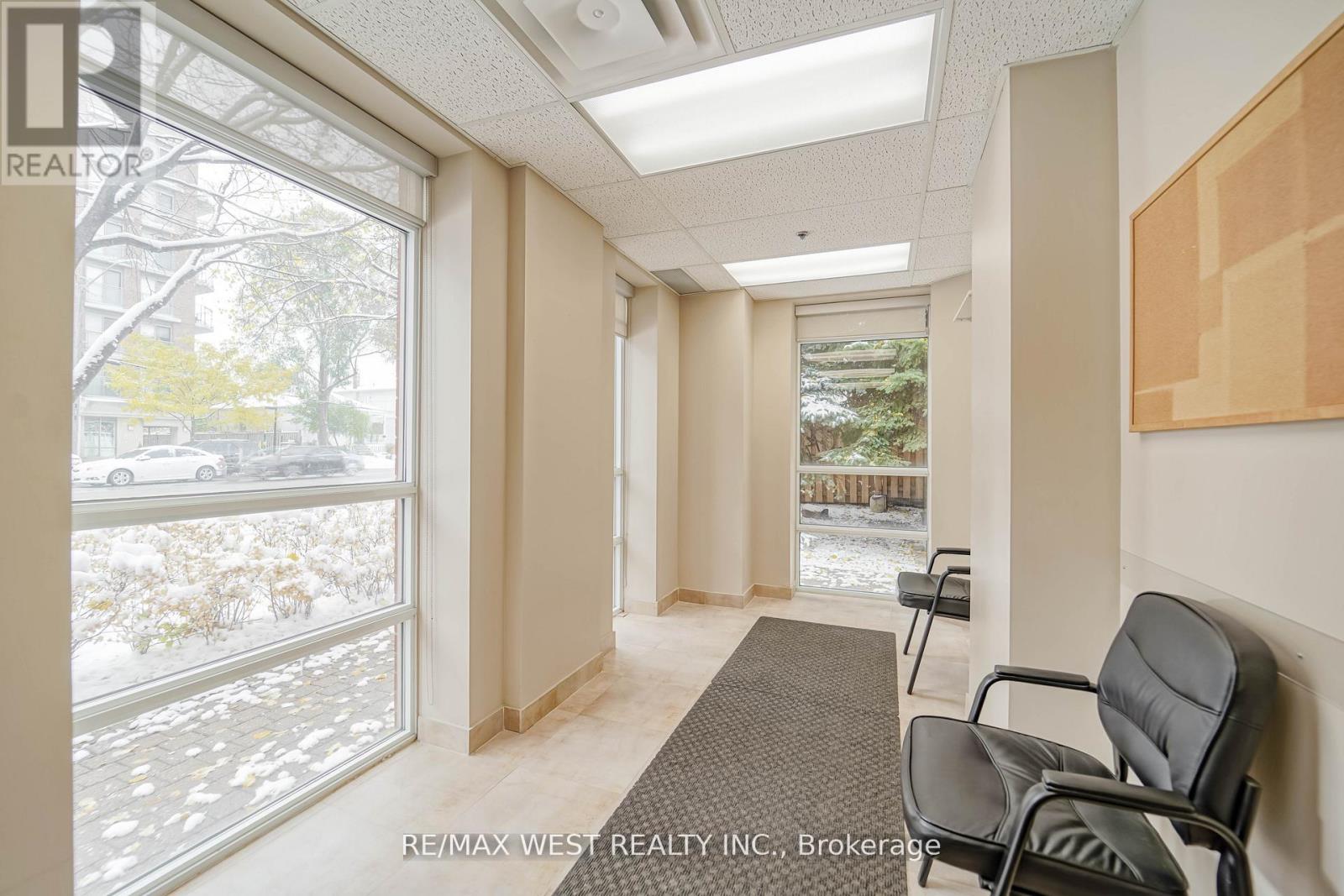C1 & C3 - 800 Sheppard Avenue W, Toronto, Ontario  M3H 6B4 - Photo 9 - C13216410