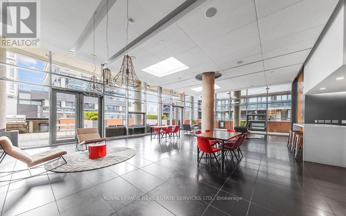 3706 - 21 Widmer Street, Toronto, Ontario  M5V 0B8 - Photo 3 - C13216420