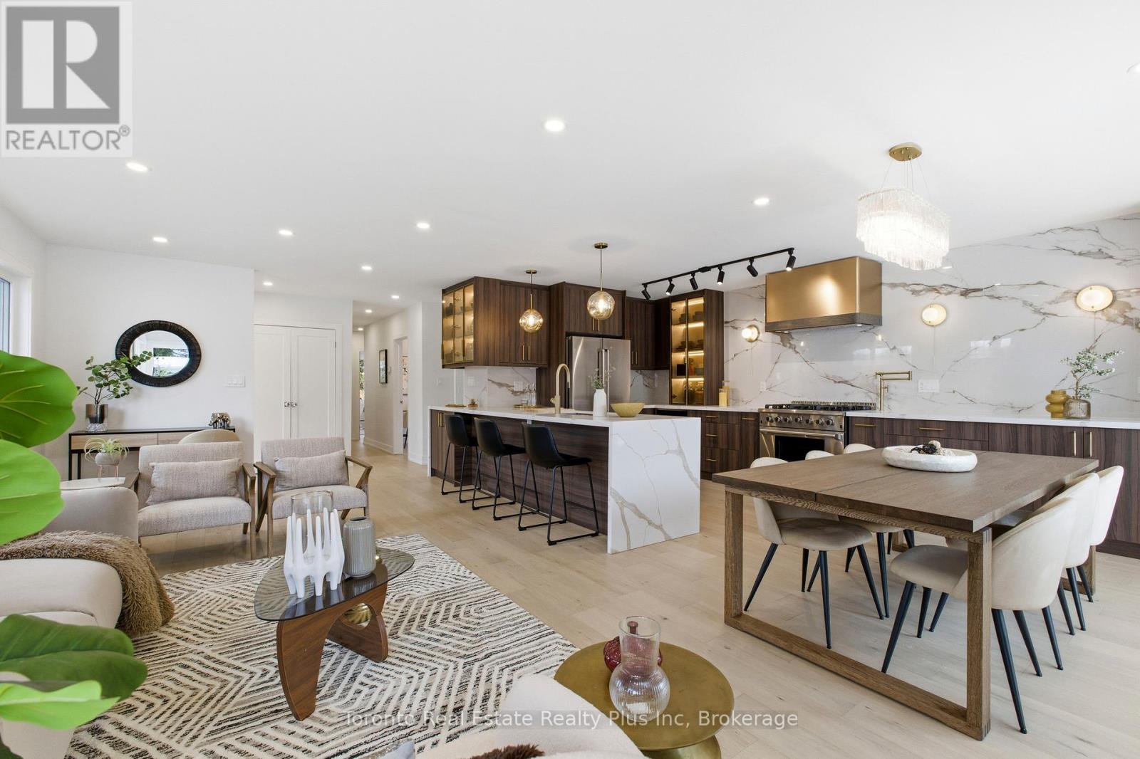 3 Blithfield Avenue, Toronto, Ontario  M2K 1X9 - Photo 1 - C13216438