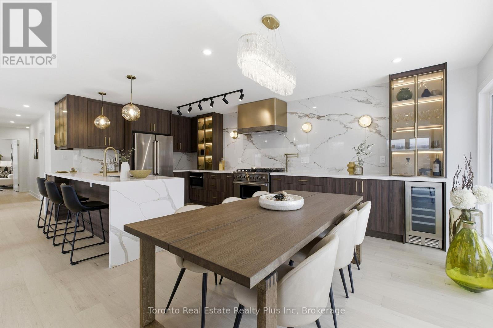 3 Blithfield Avenue, Toronto, Ontario  M2K 1X9 - Photo 6 - C13216438