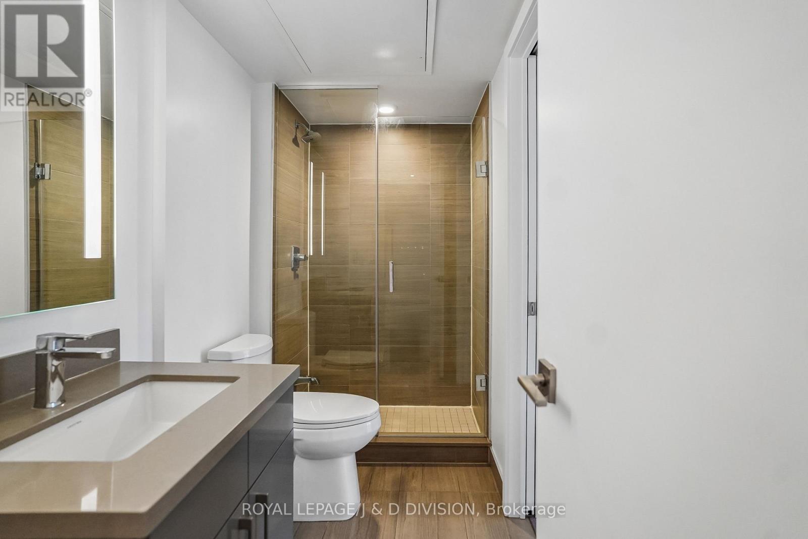 1705 - 188 Cumberland Street, Toronto, Ontario  M5R 0B6 - Photo 8 - C13216492