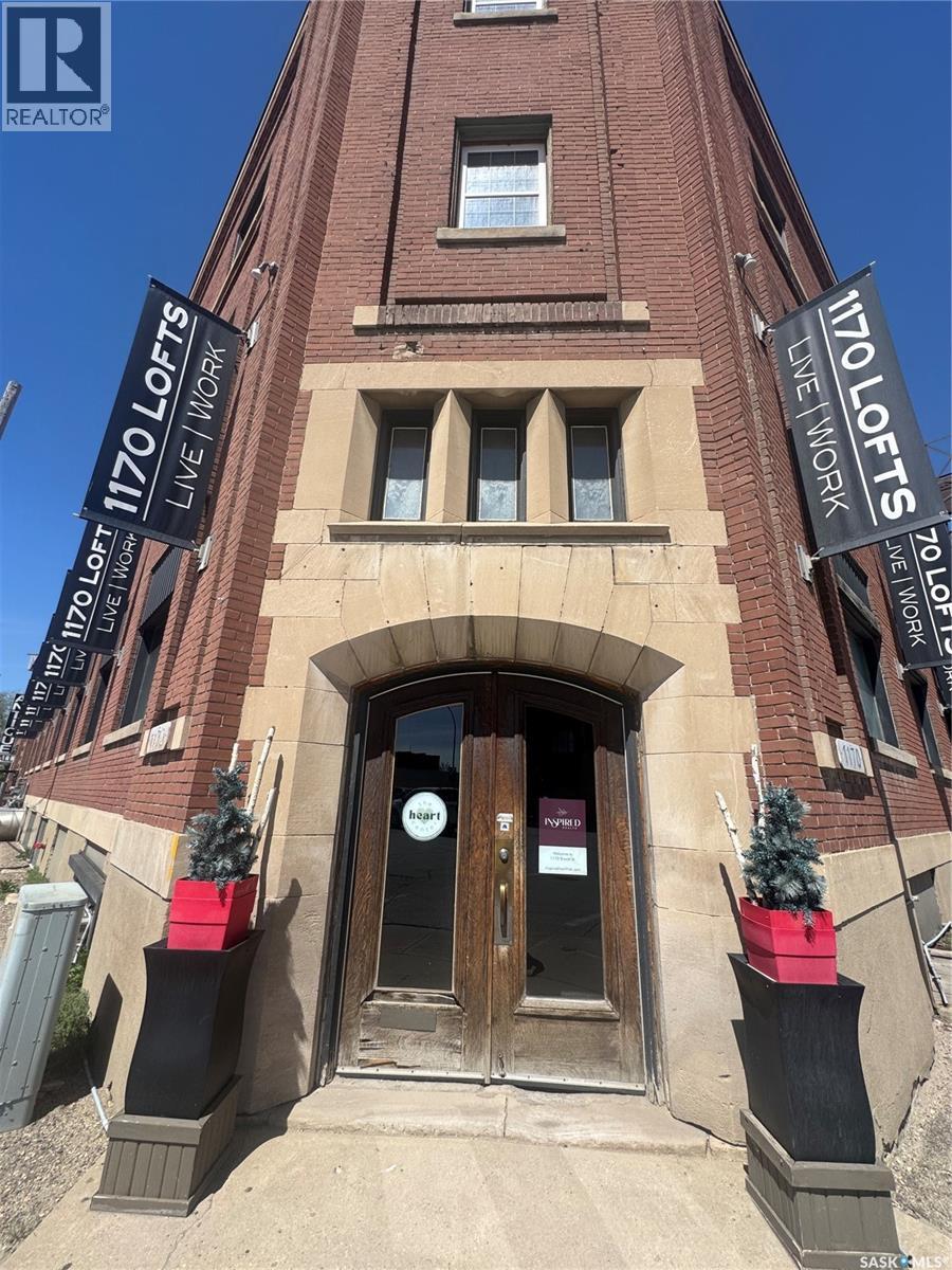1170 Broad Street, Regina, Saskatchewan  S4R 1X8 - Photo 1 - SK037418