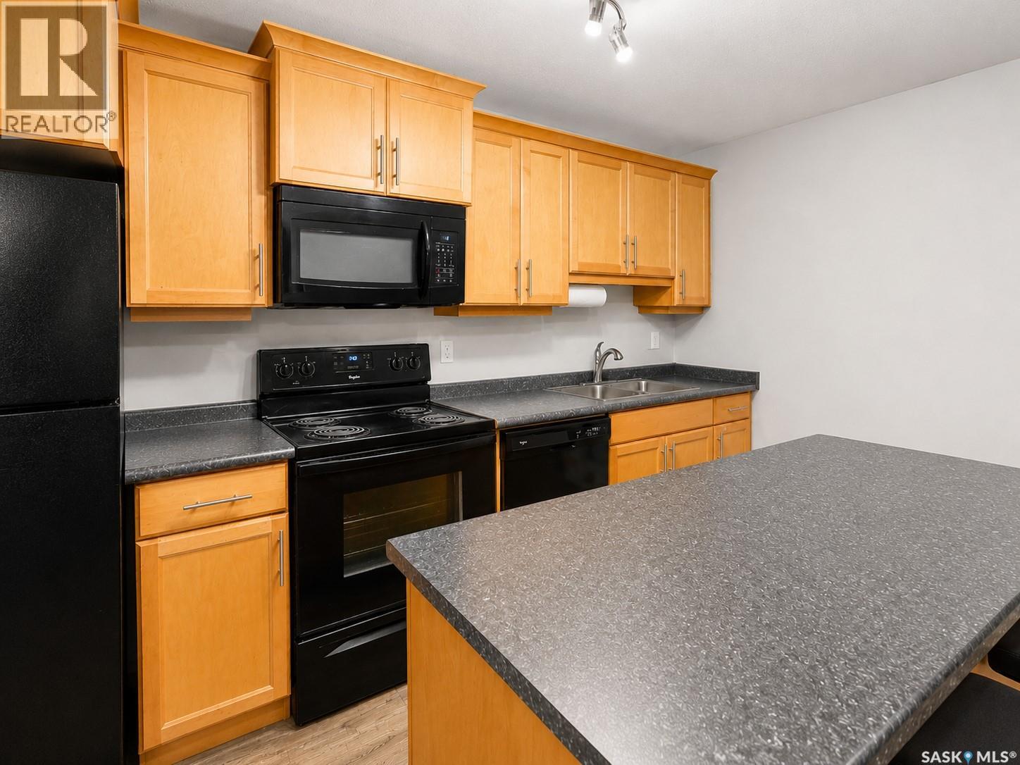 4801 James Hill Road, Regina, Saskatchewan  S4W 0C6 - Photo 25 - SK037395