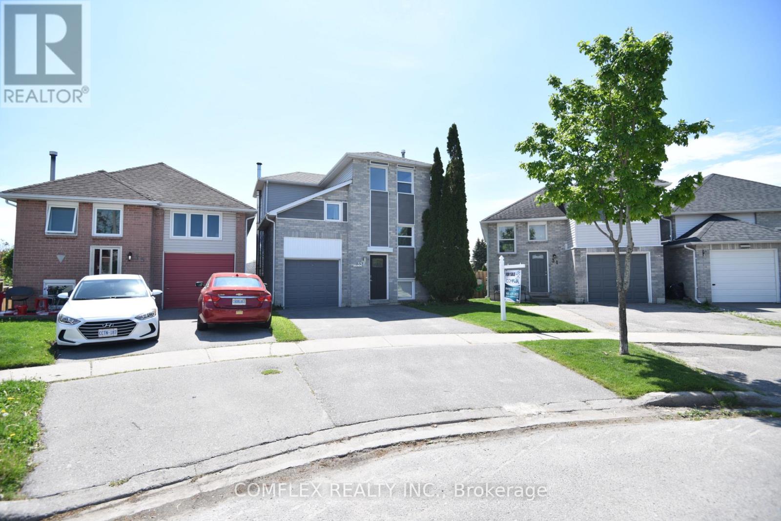 33 Broadlands Square, Clarington, Ontario  L1E 1R2 - Photo 2 - E13216422