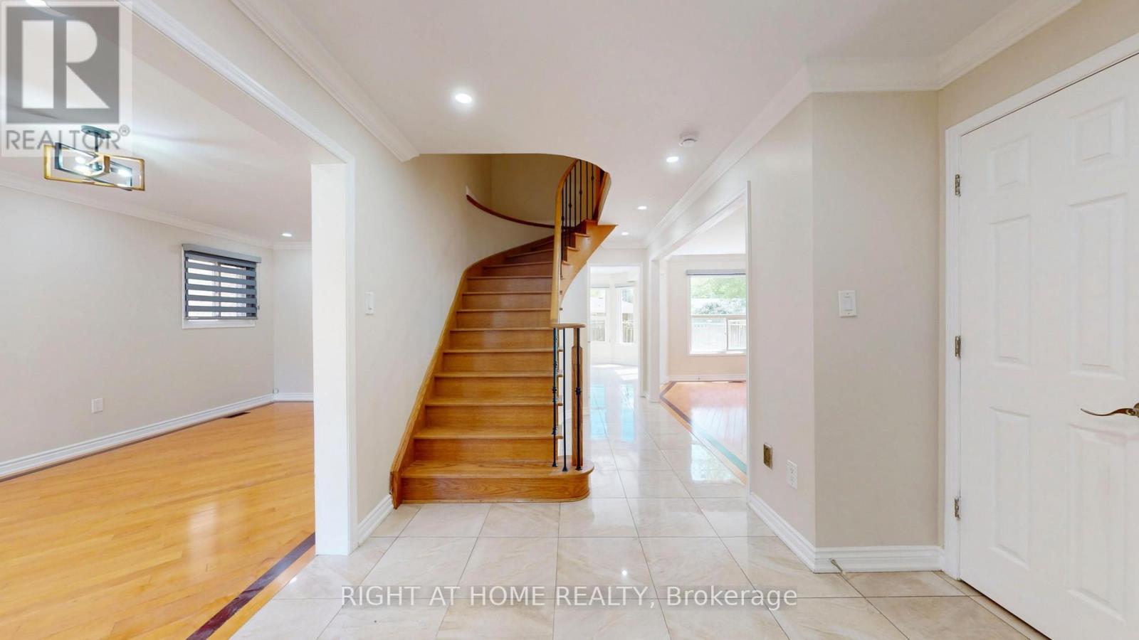 9 Hania Terrace, Toronto, Ontario  M1C 4Z9 - Photo 15 - E13216466