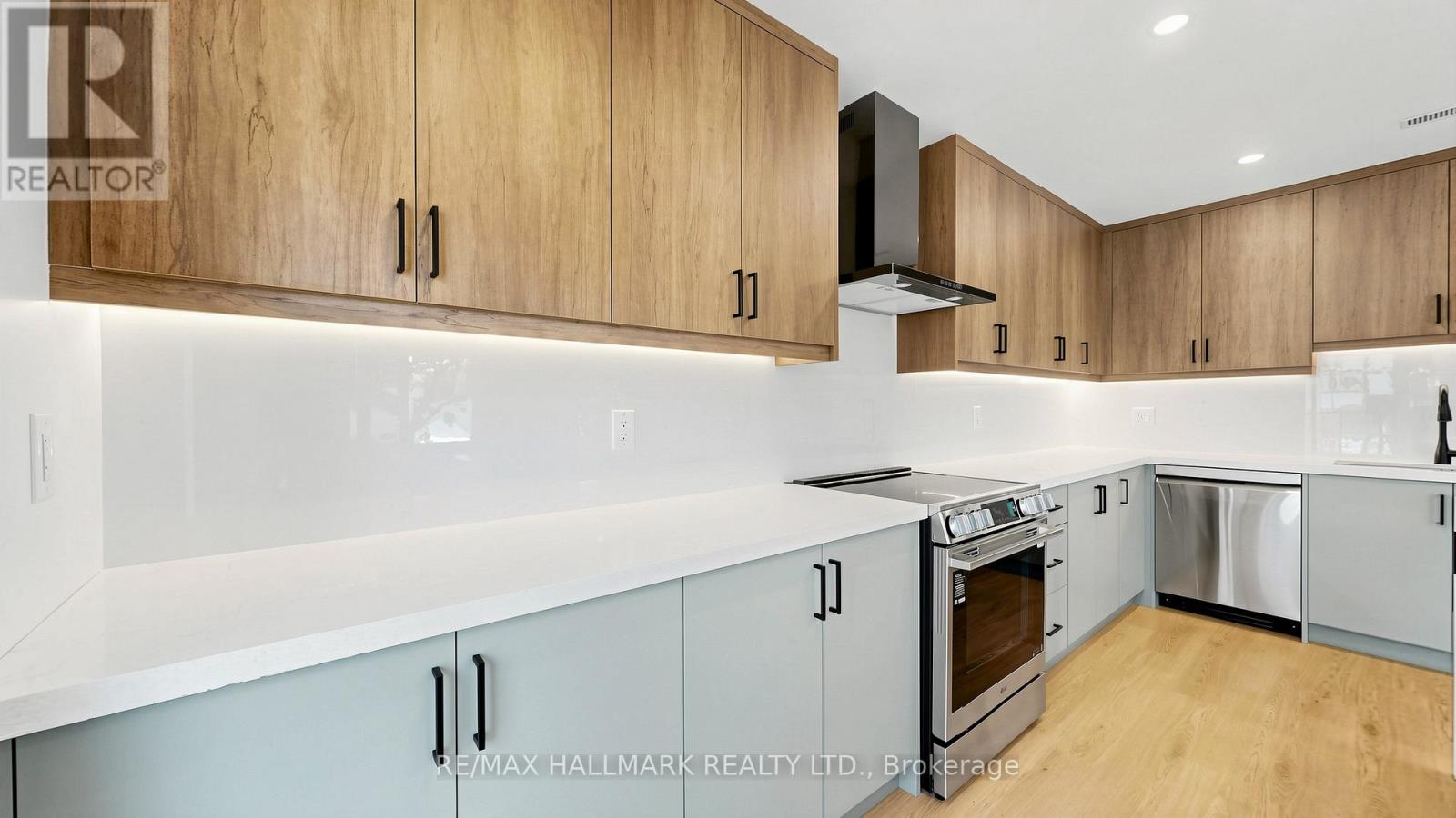 Second Floor - 367 Woodmount Avenue, Toronto, Ontario  M4C 4A6 - Photo 15 - E13216508