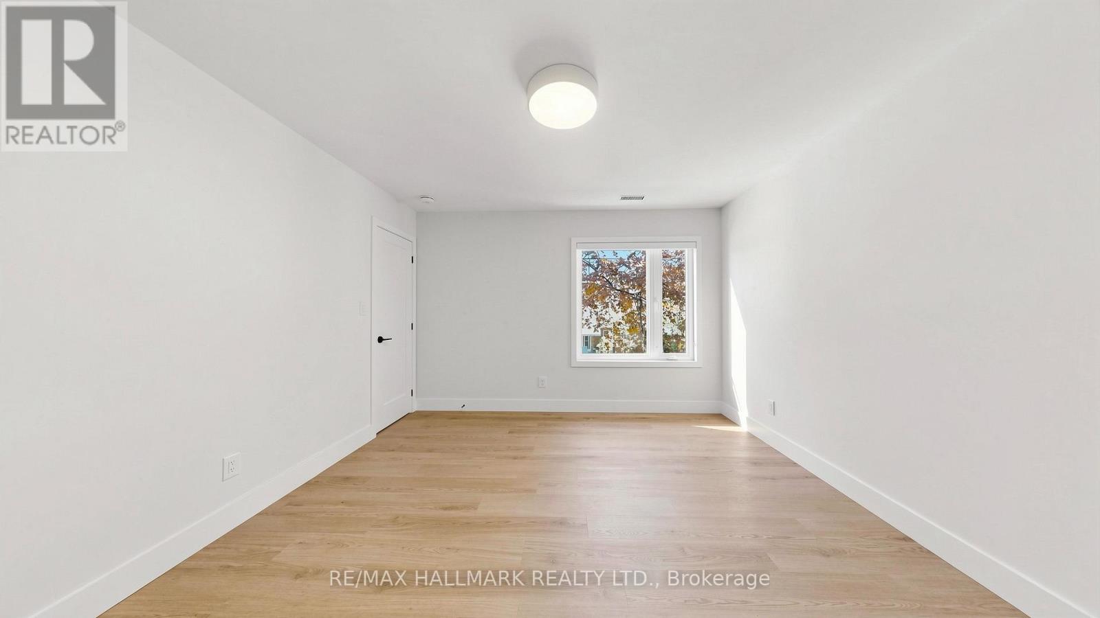 Second Floor - 367 Woodmount Avenue, Toronto, Ontario  M4C 4A6 - Photo 31 - E13216508