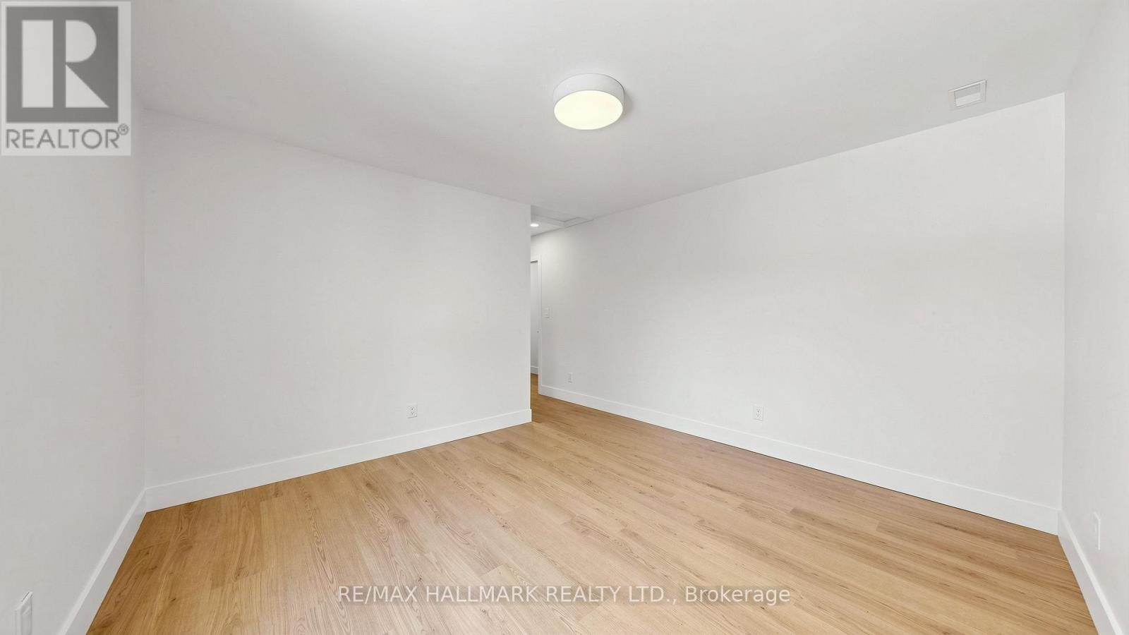Second Floor - 367 Woodmount Avenue, Toronto, Ontario  M4C 4A6 - Photo 33 - E13216508