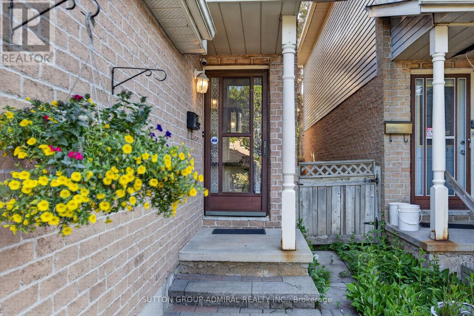 90 Rice Drive, Whitby, Ontario  L1N 7Y3 - Photo 4 - E13216510