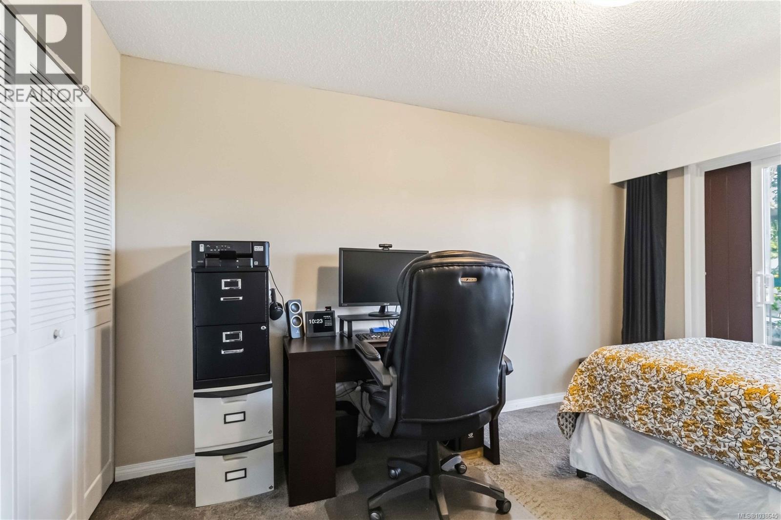 203 1665 Oak Bay Ave, Victoria, British Columbia  V8R 1B5 - Photo 24 - 1038645