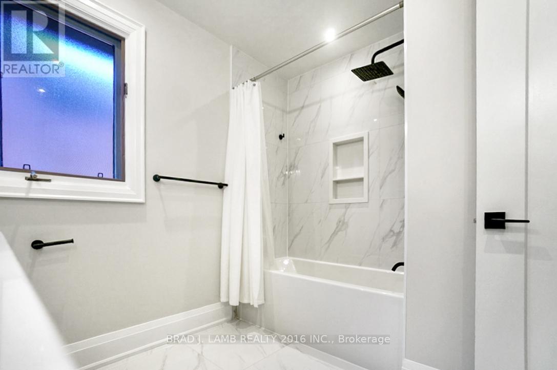 62 Royal Garden Boulevard, Vaughan, Ontario  L4L 7C2 - Photo 15 - N13216400