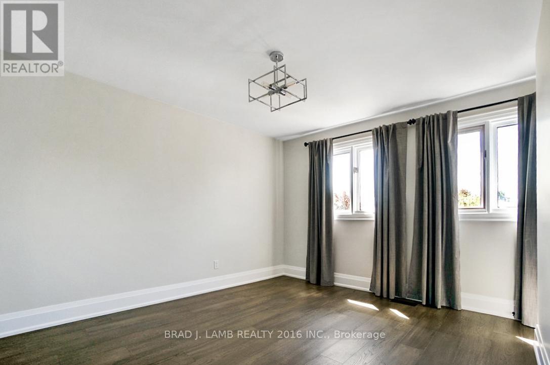 62 Royal Garden Boulevard, Vaughan, Ontario  L4L 7C2 - Photo 17 - N13216400