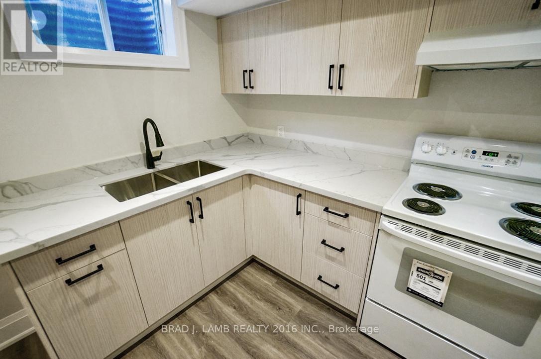 Basement - 62 Royal Garden Boulevard, Vaughan, Ontario  L4L 7C2 - Photo 2 - N13216402