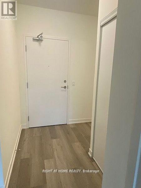 207 - 6 David Eyer Road, Richmond Hill, Ontario  L4S 0N5 - Photo 4 - N13216404